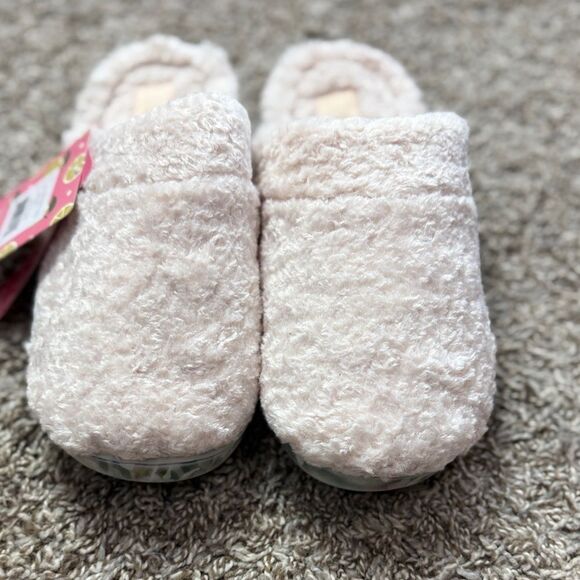 Musk Luks Faux Fur Slippers - Picture 3 of 9